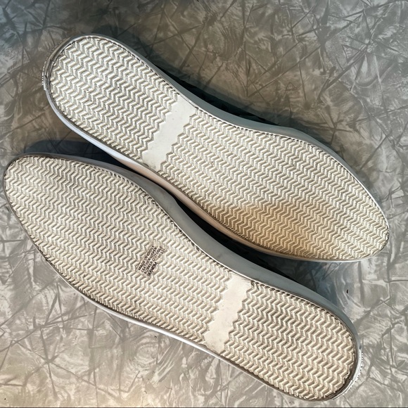 Michael Kors Flats, size 9 - Picture 3 of 4